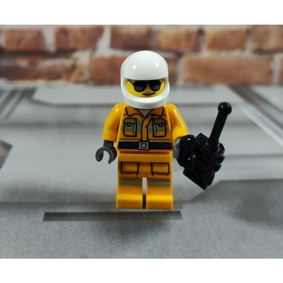 Lego Pilot Minifig with Radio & Helmet from City Set 60318 - Picture 1 of 4